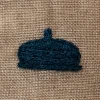 Beret (2.3x1.7cm)